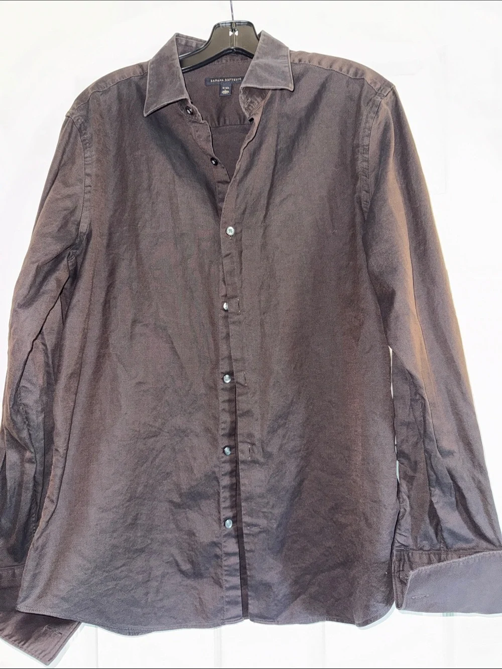 Banana Republic Men's Dark Brown Long-Sleeve Button Shirt